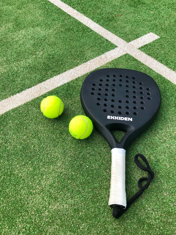 Le padel à l'Ekkiden : une histoire d'esprit d'équipe en mouvement